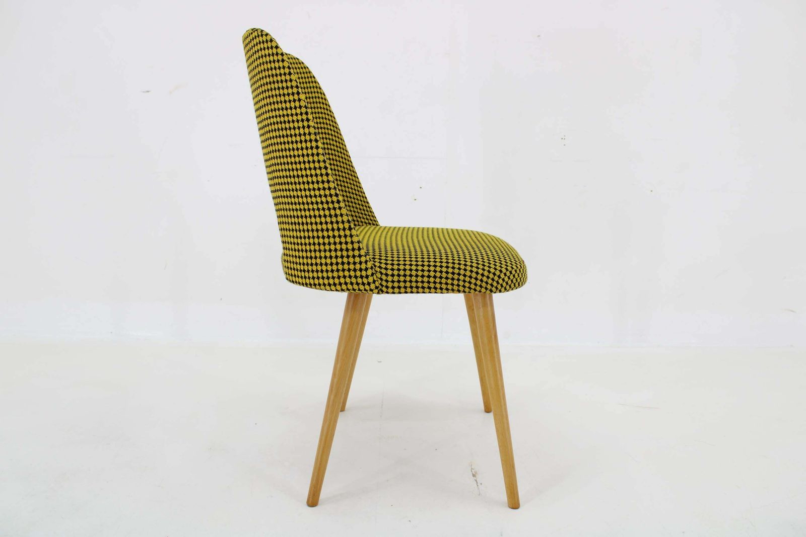 Furniture 1960s Oswald Haerdtl, Set Of 4 Dining Chairs By Ton, Czechoslovakia photo