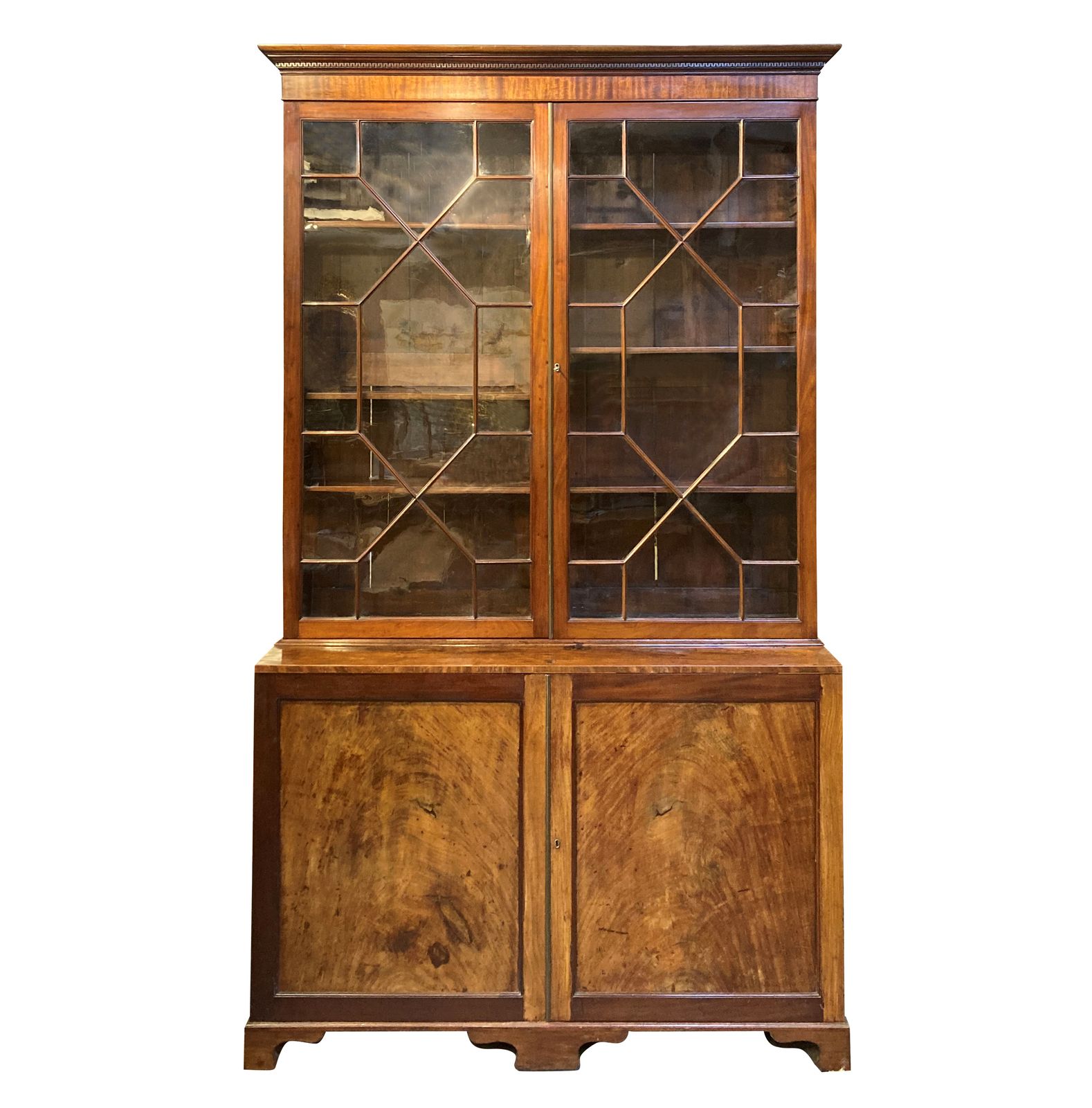 A Large English George III Mahogany Bookcase photo furniture