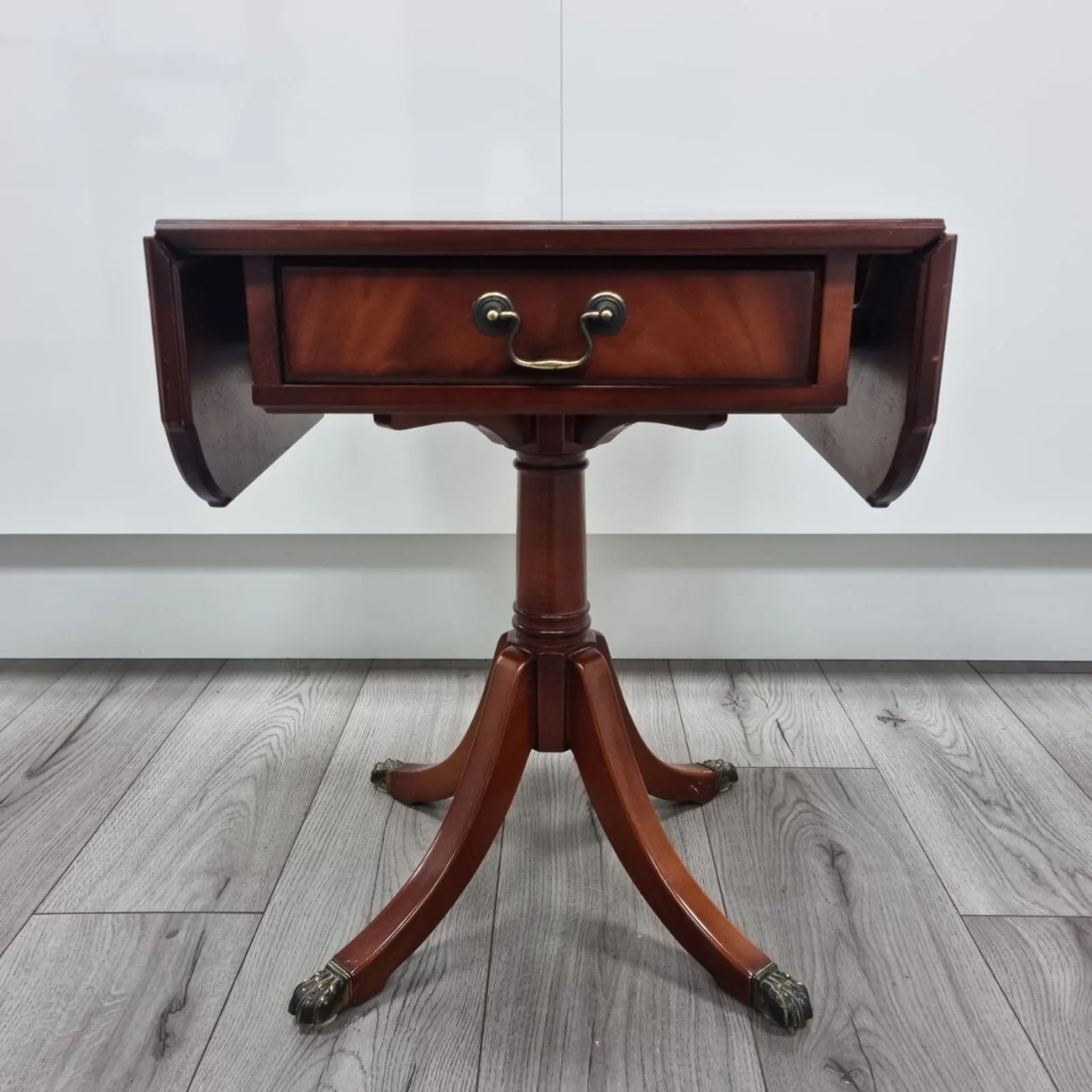 photo vinterior Pair Of Antique Flamed Hardwood Extending Side Tables With Lion Paw Castors And Double Sided Drawers