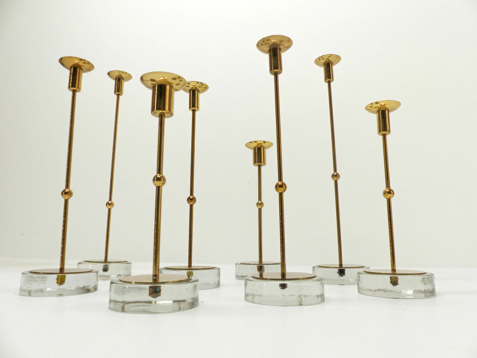 Set Of 8 Scandinavian Candlesticks Gunnar Ander For Ystad Metall 1960 photo vinterior