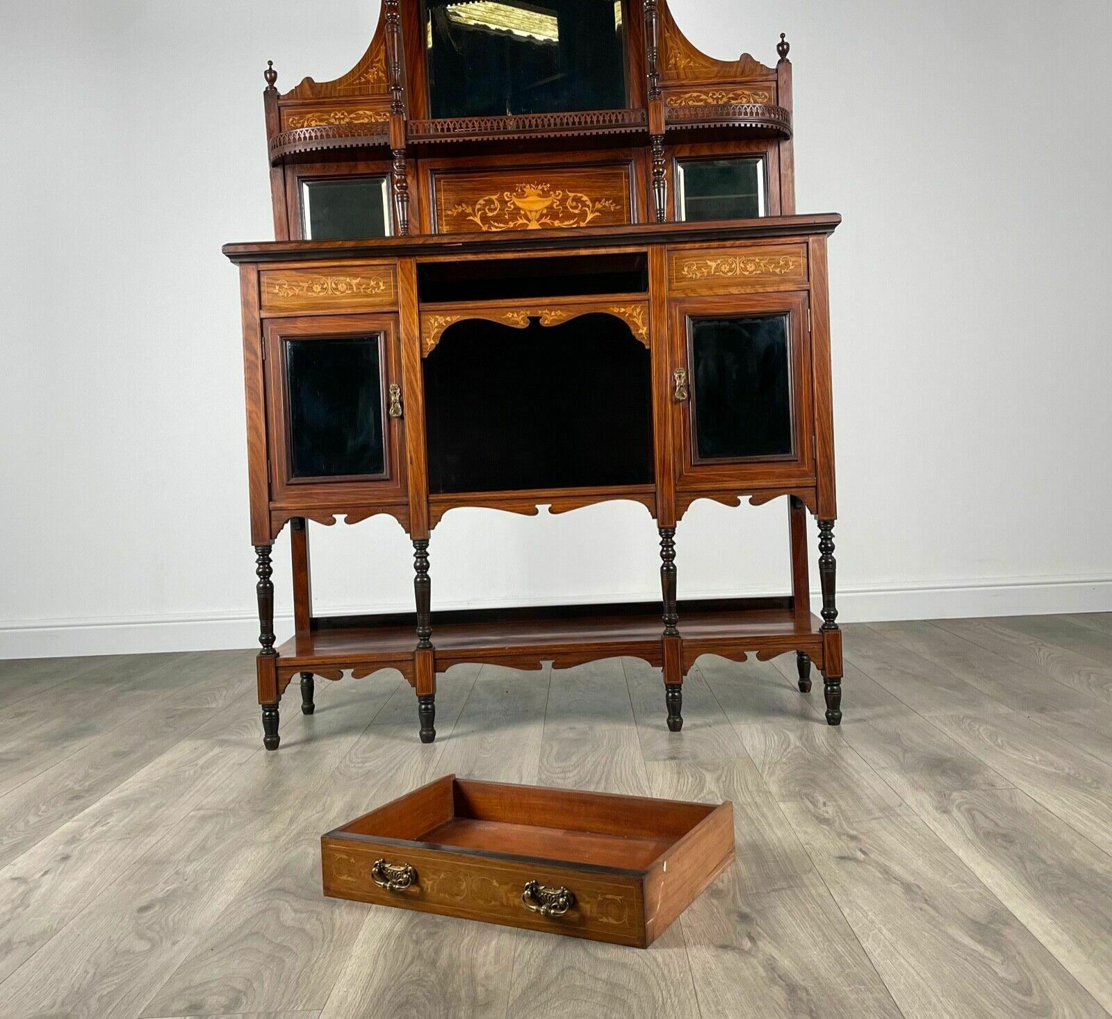 Antique 19th Century Marquetry Sideboard In Rosewood photo vinterior