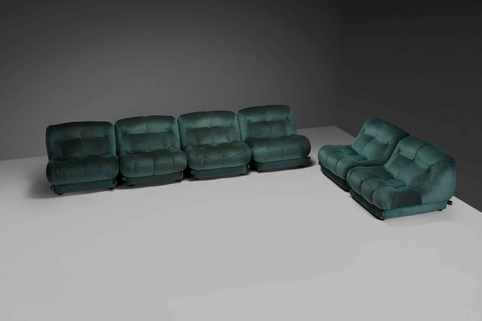 Large Modular Sectional ‘Nuvolone’ Sofa By Rino Maturi In Green Fabric, 1970s photo vinterior