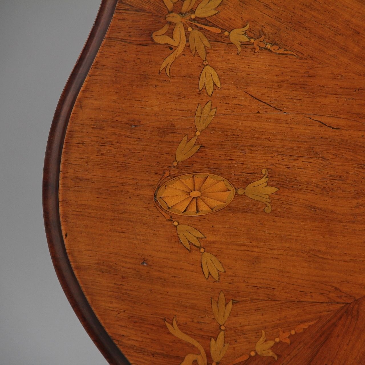 19th Century Rosewood And Marquetry Centre Table photo Furniture