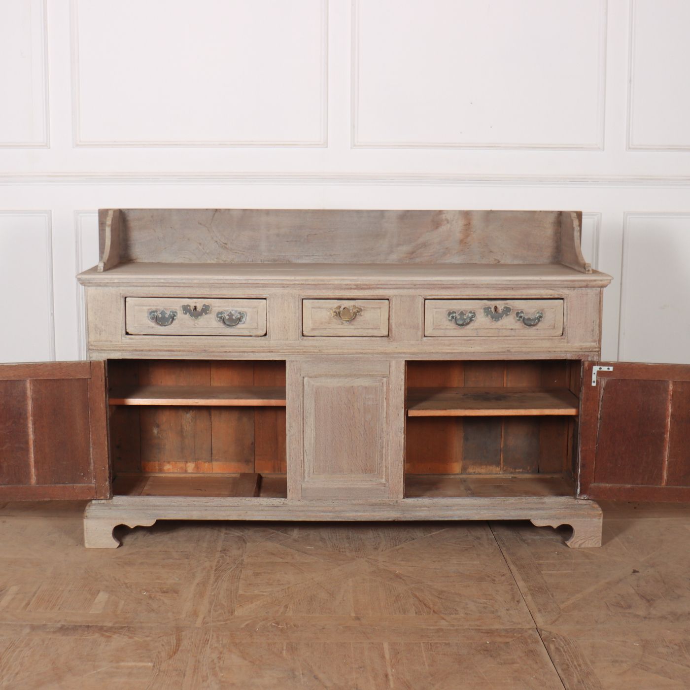 18th Century Bleached Oak Dresser Base photo 3840.0