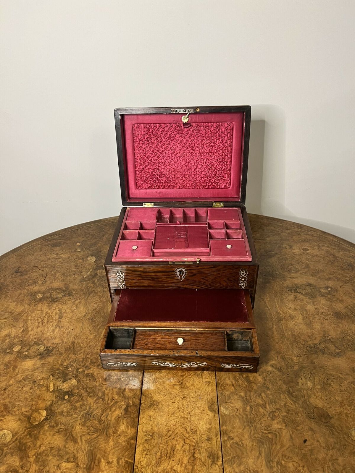 Fantastic Quality Antique Rosewood And Mother Of Pearl Inlaid Work Box photo buy