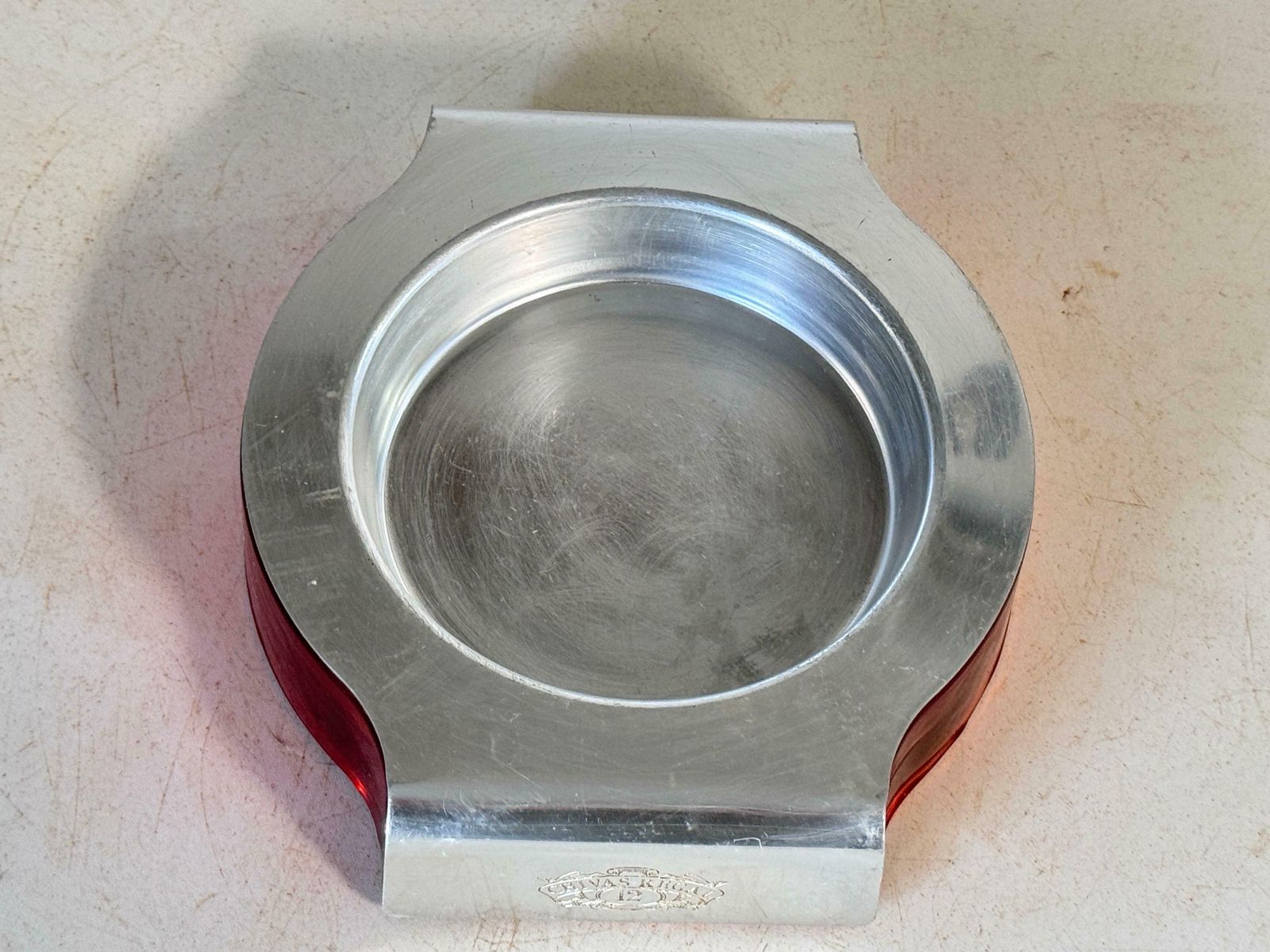 photo furniture Ashtray In Aluminium Cast And Glass Signed Chivas Red Silvered Color France 1970