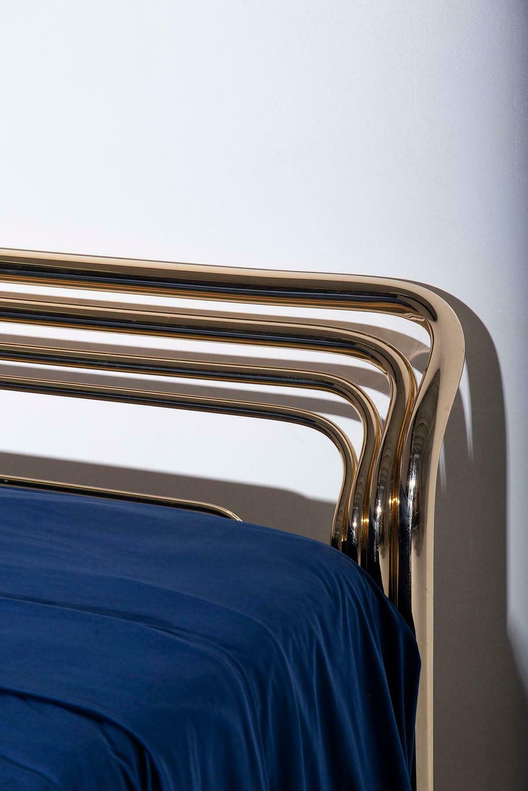 photo vinterior Luciano Frigerio Italian Vintage Brass Bed, Branded