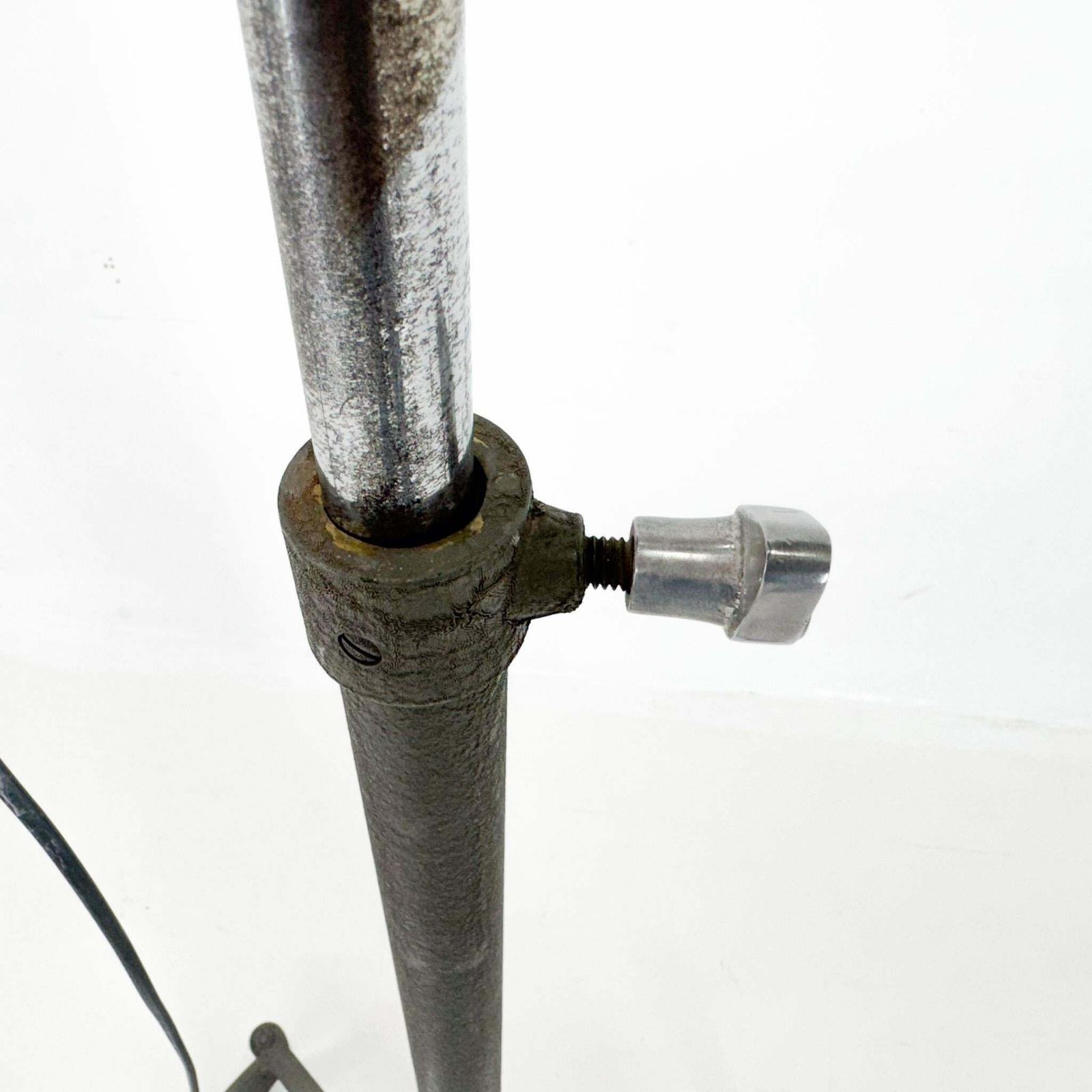 Mid Century Italian Cinema Floor Lamp From Ing. S. Marcucci Srl. Coemar, 1950s photo vintage
