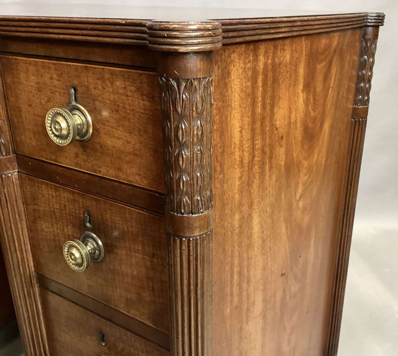 A Handsome Regency Mahogany Dressing Table / Desk photo Furniture