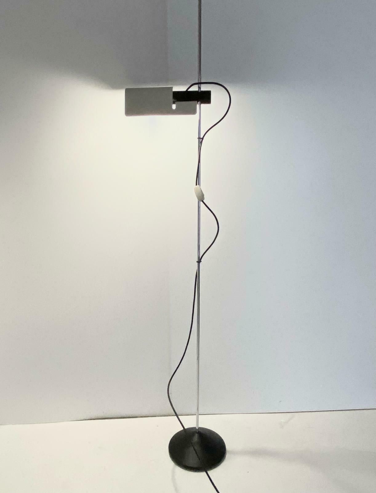 Floor Lamp From The 1970s, Barbieri And Marianelli For Tronconi photo vinterior