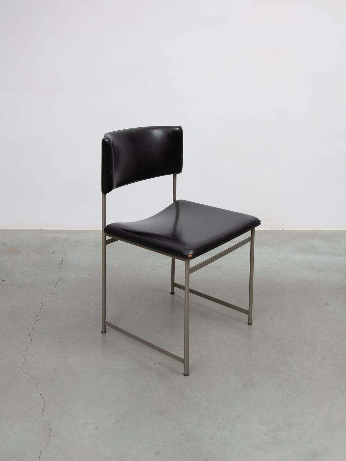 Cees Braakman For Pastoe Set Of Six Sm08 Dining Chairs In Black Leather. photo for sale
