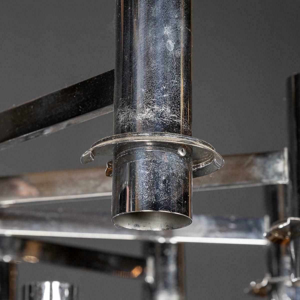 photo vinterior 20th Century Italian Chrome & Smoked Glass Eighteen Light Chandelier C.1970
