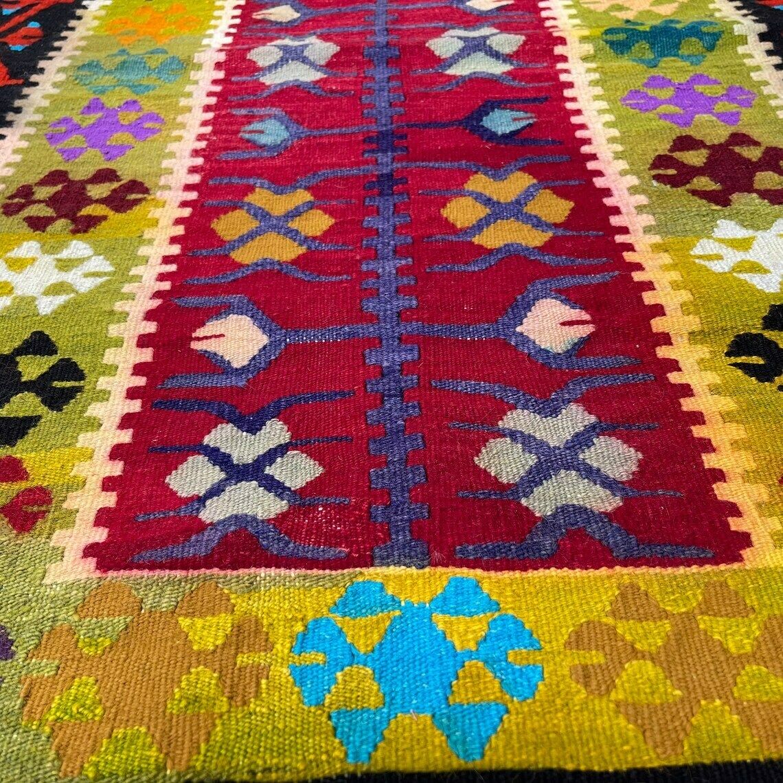 Traditional Turkish Mini Kilim Rug Vintage Anatolian Turkish Kelim photo for sale