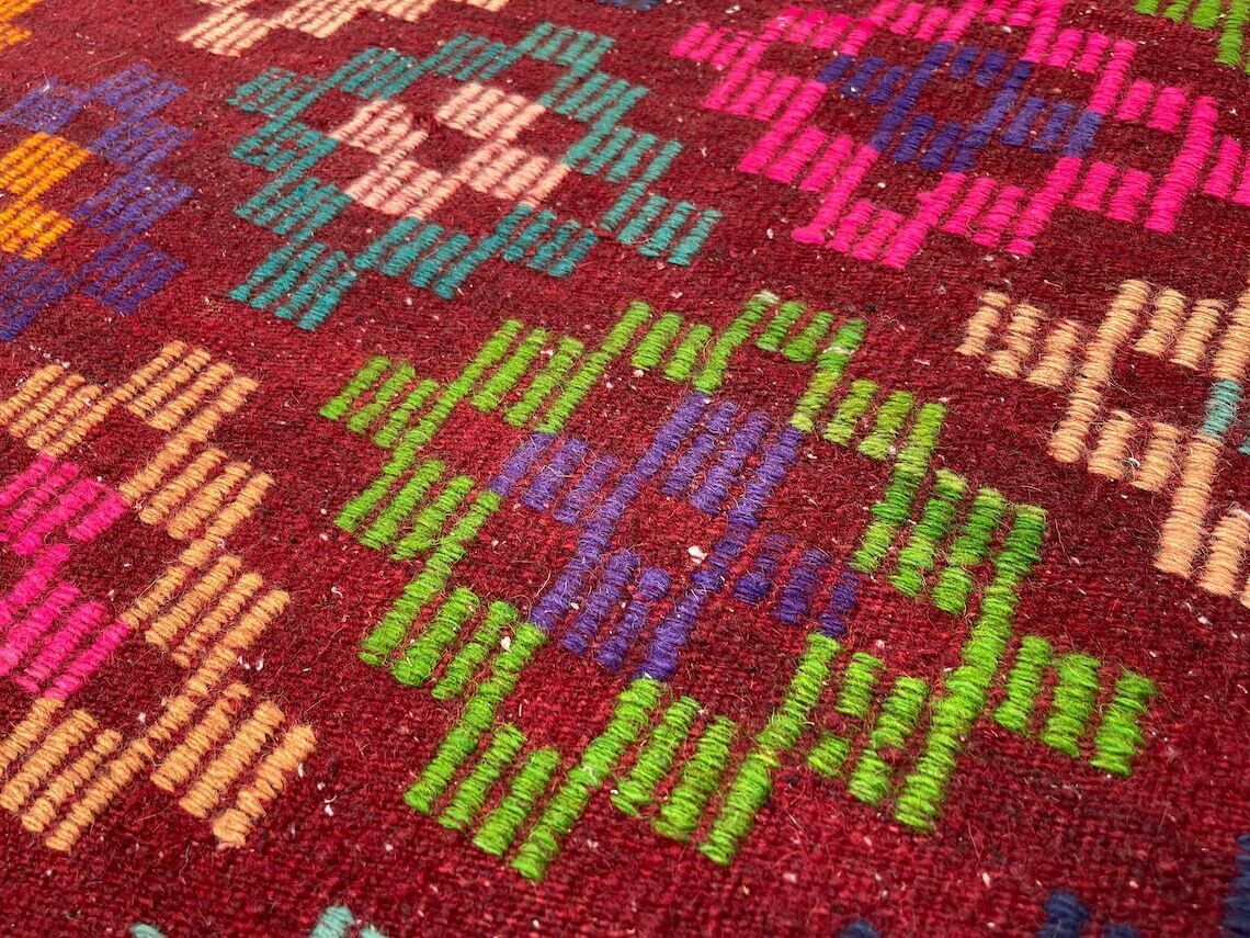 Traditional Turkish Mini Kilim Rug Vintage Anatolian Turkish Kelim photo for sale
