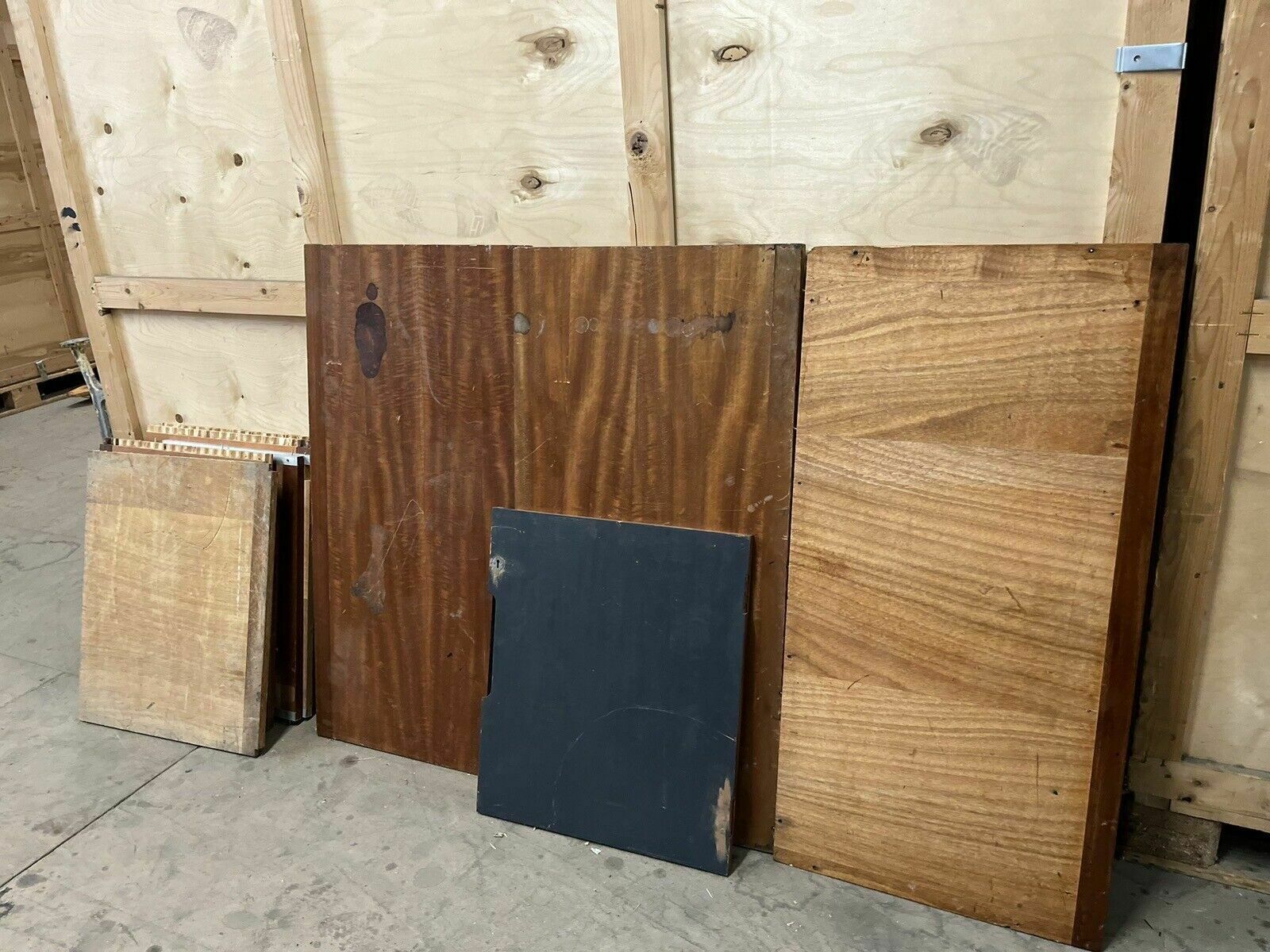 photo vinterior Reclaimed Iroko Wood Panels 13 Pieces School Cabinet