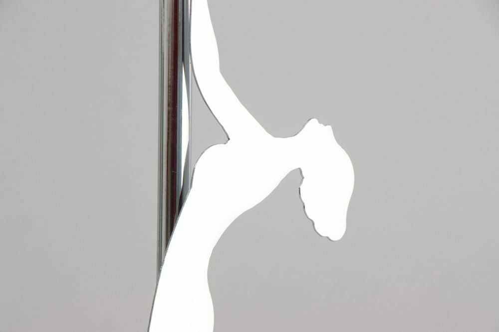 Art Deco Chrome Table Lamp With A Nude Silhouette On Green Phenolic Mound, British C.1930 photo 550.0