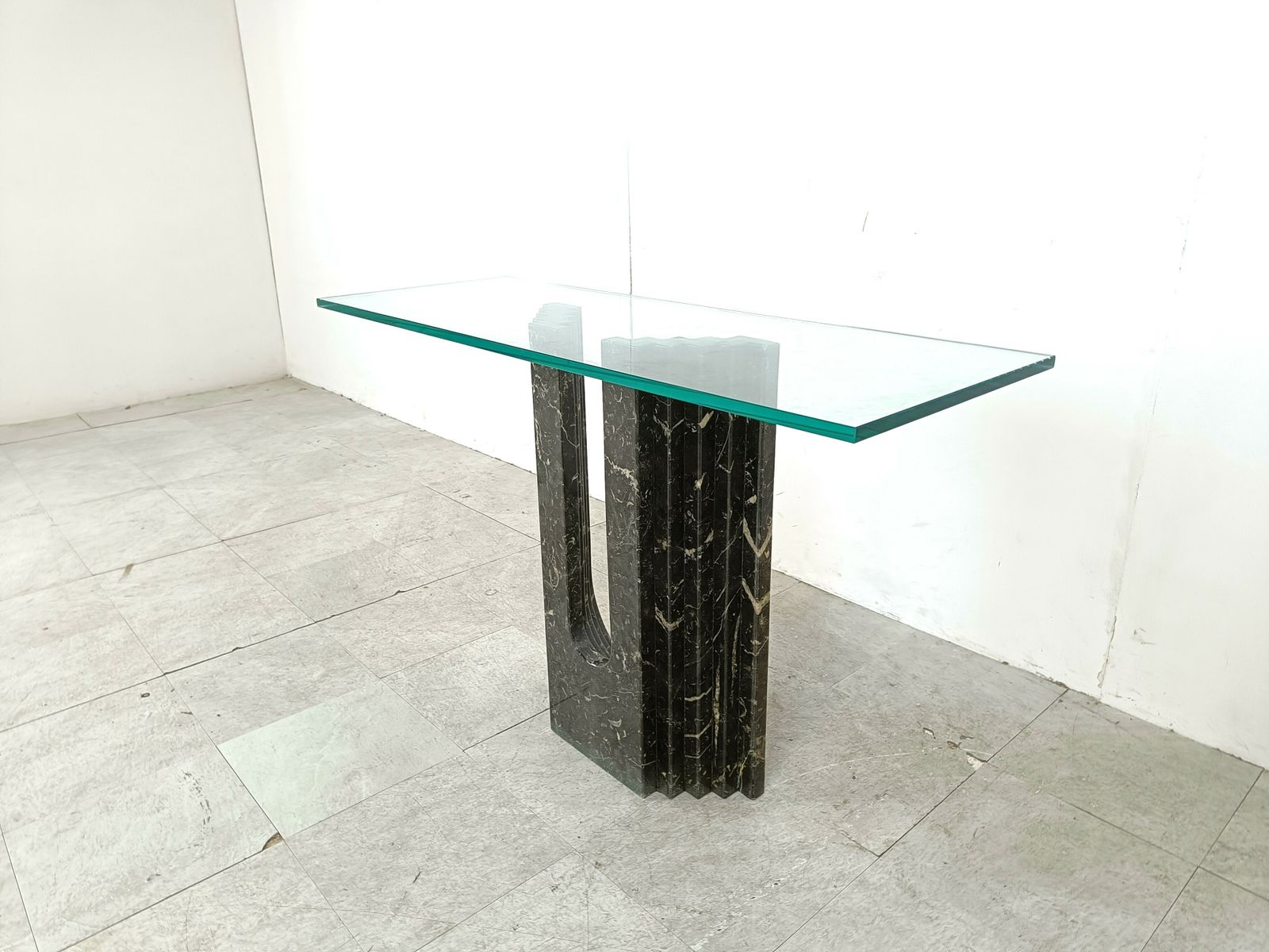 Vintage Black Marble Console By Cattelan Italy, 1980 photo vinterior