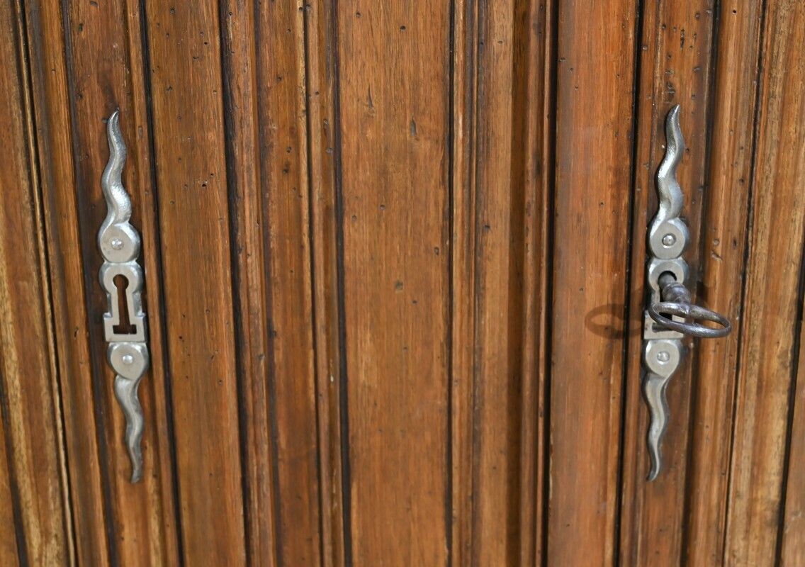 photo vinterior Pair Of Important Walnut Property Corners, Regency Style – 18th Century