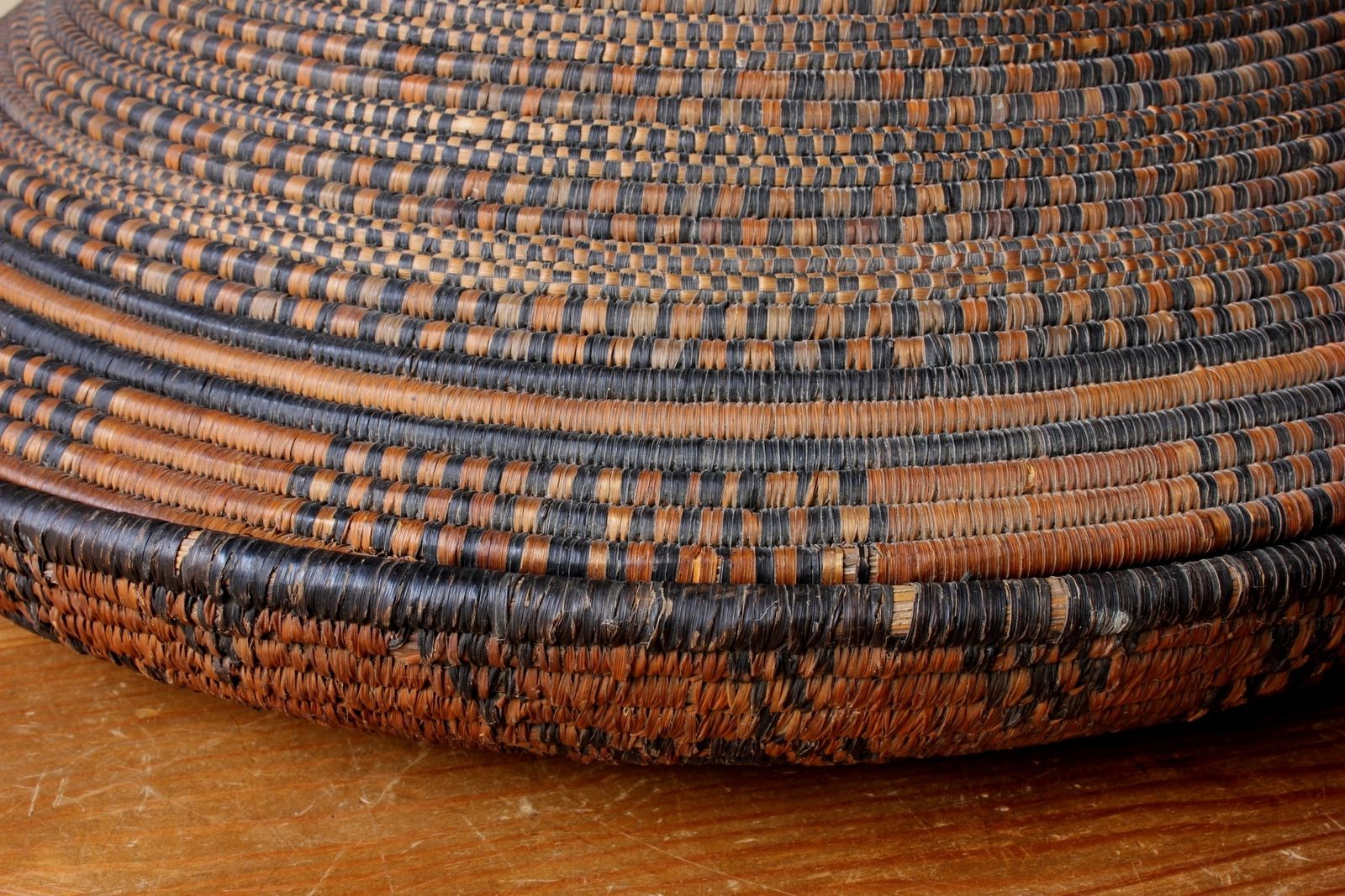 African Native Tribal Hand Woven Tray & Cover. Large Coiled Basket. photo buy