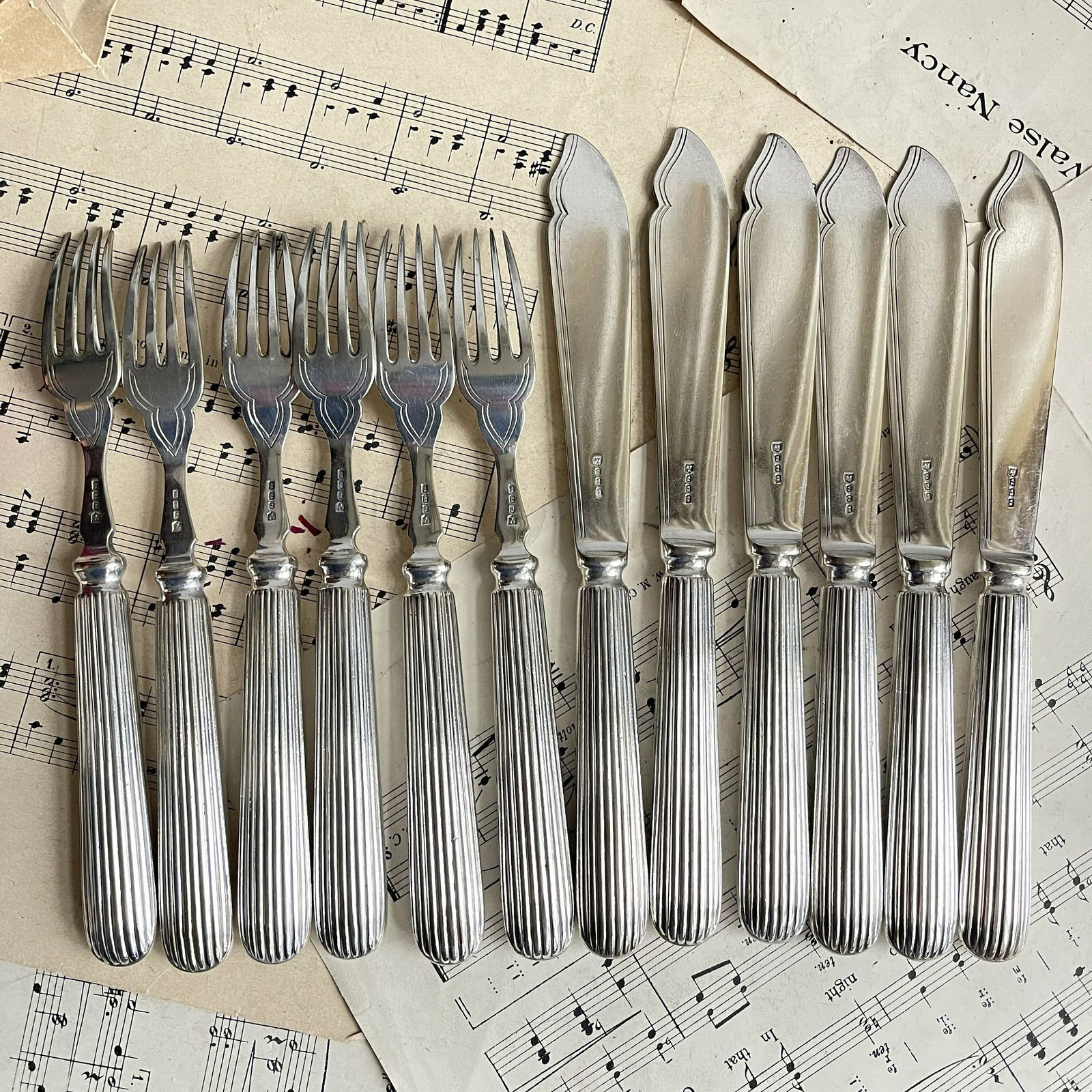 Vintage Fish Cutlery Silver Plated   Reed Pattern   Set Of 6 Flatware   Food Photography Props   Atkin Brothers Sheffield photo 100.0
