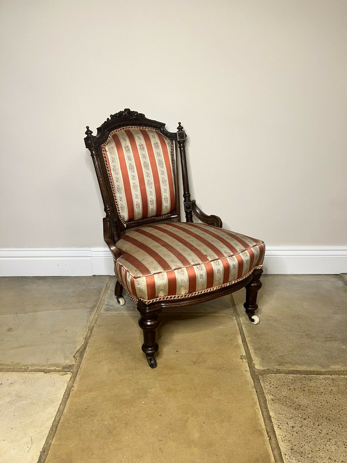 Stunning Victorian Quality Carved Walnut Ladies Chair photo for sale