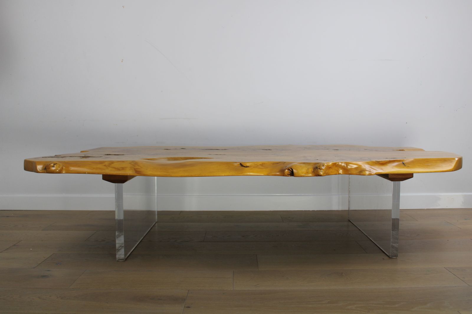 'Floating' Mid Century Italian Burr Elm Coffee Table On Lucite Blocks photo vinterior