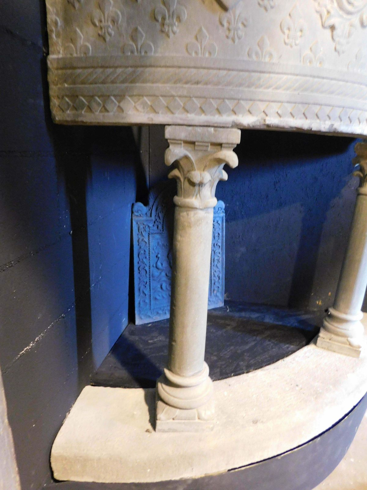 Corner Huge Fireplace In Serena Stone, Carved With Coats Of Arms, Tuscany photo vintage