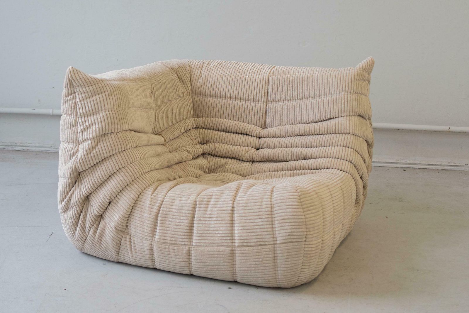 photo for sale Togo Sofa By Michel Ducaroy For Ligne Roset, Set Of 5