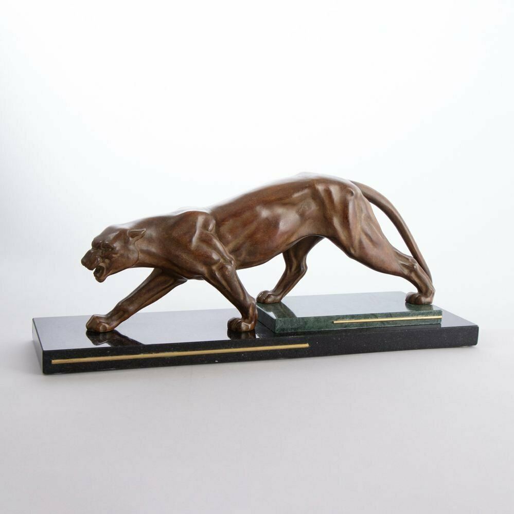 Art Deco Patinated Bronze Muscular Panther On A Stepped Marble Base With Brass Trims C.1930