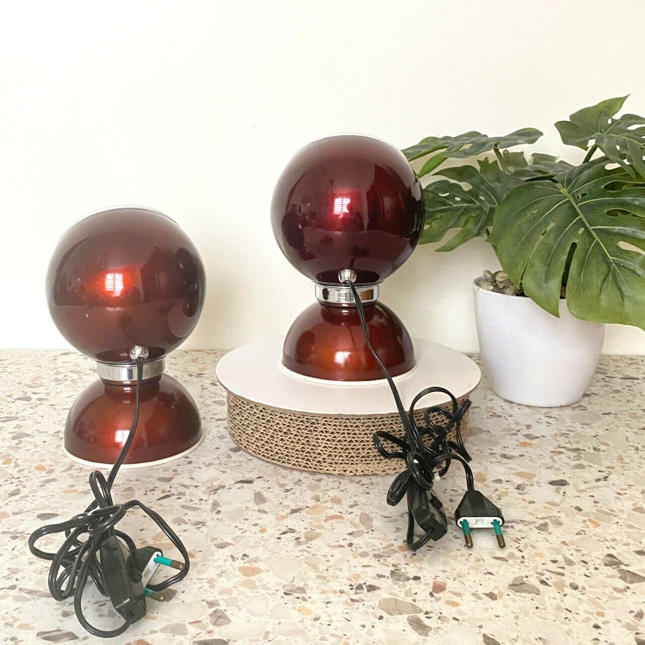 Paar Goffredo Reggiani Magnetic Eyeball Lampen   Space Age   Jaren 1960 photo for sale