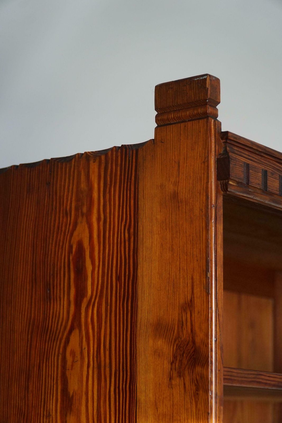 photo vinterior Martin Nyrop Bookcase By Rud. Rasmussen In Oregon Pine, Danish Modern, 1905
