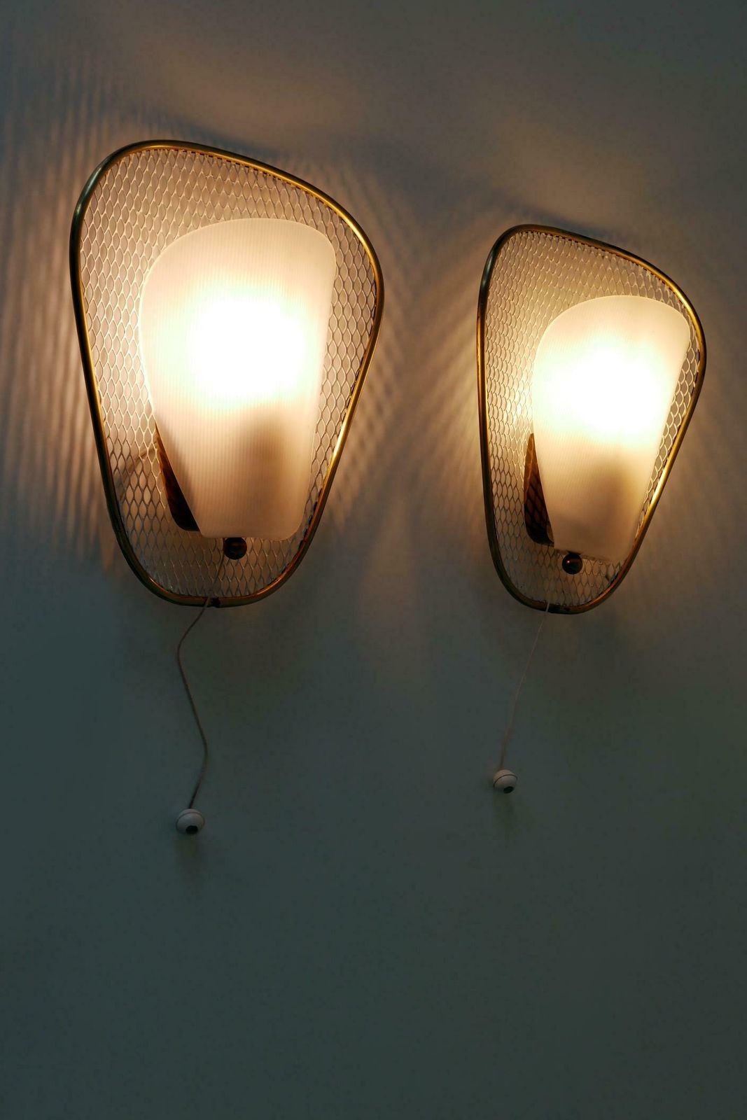 photo vinterior Set Of Two Rare & Elegant Mid Century Modern Sconces Or Wall Lamps Germany 1950s