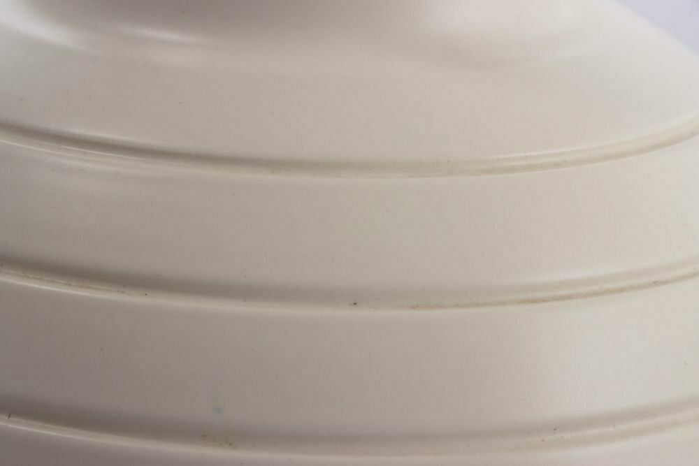 Art Deco Keith Murray For Wedgwood ''Moonstone'' Ovoid Ribbed Vase C.1930 photo furniture