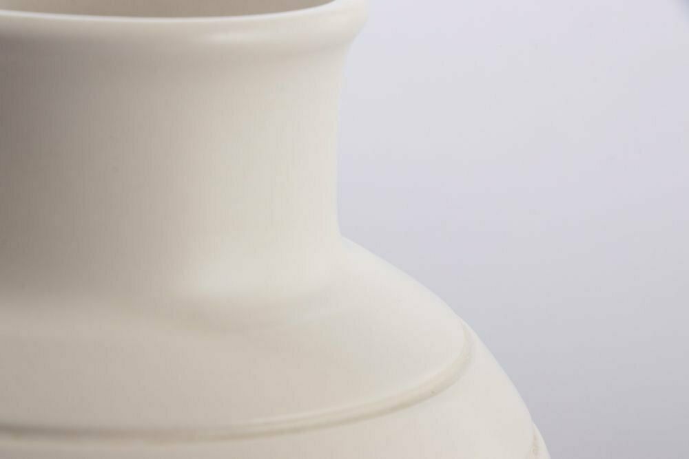 Art Deco Keith Murray For Wedgwood ''Moonstone'' Ovoid Ribbed Vase C.1930 photo vinterior