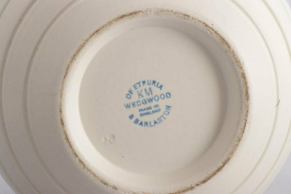 Art Deco Keith Murray For Wedgwood ''Moonstone'' Ovoid Ribbed Vase C.1930 photo buy