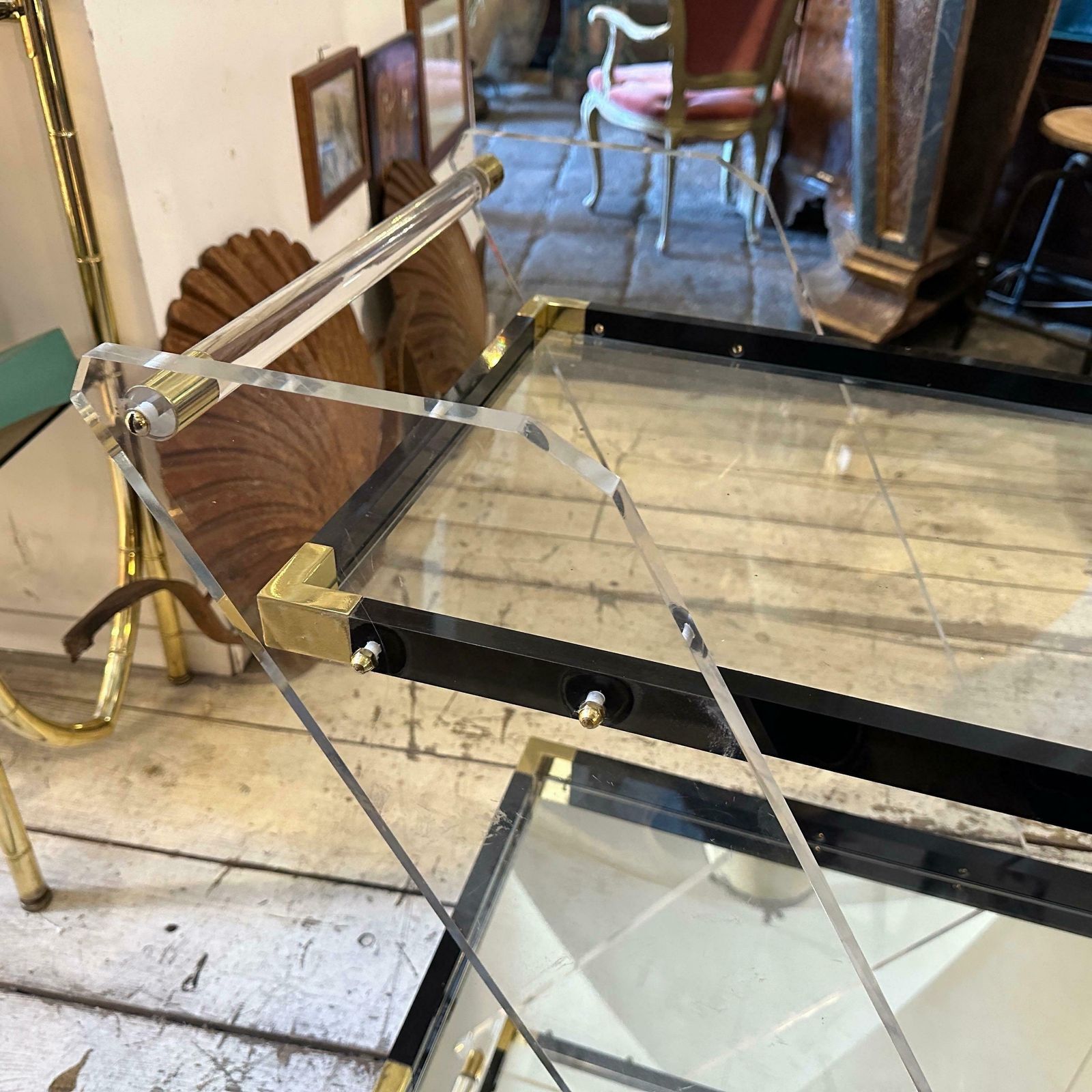 An Amazing 1960s Mid Century Modern Lucite And Brass Italian Bar Cart photo vinterior
