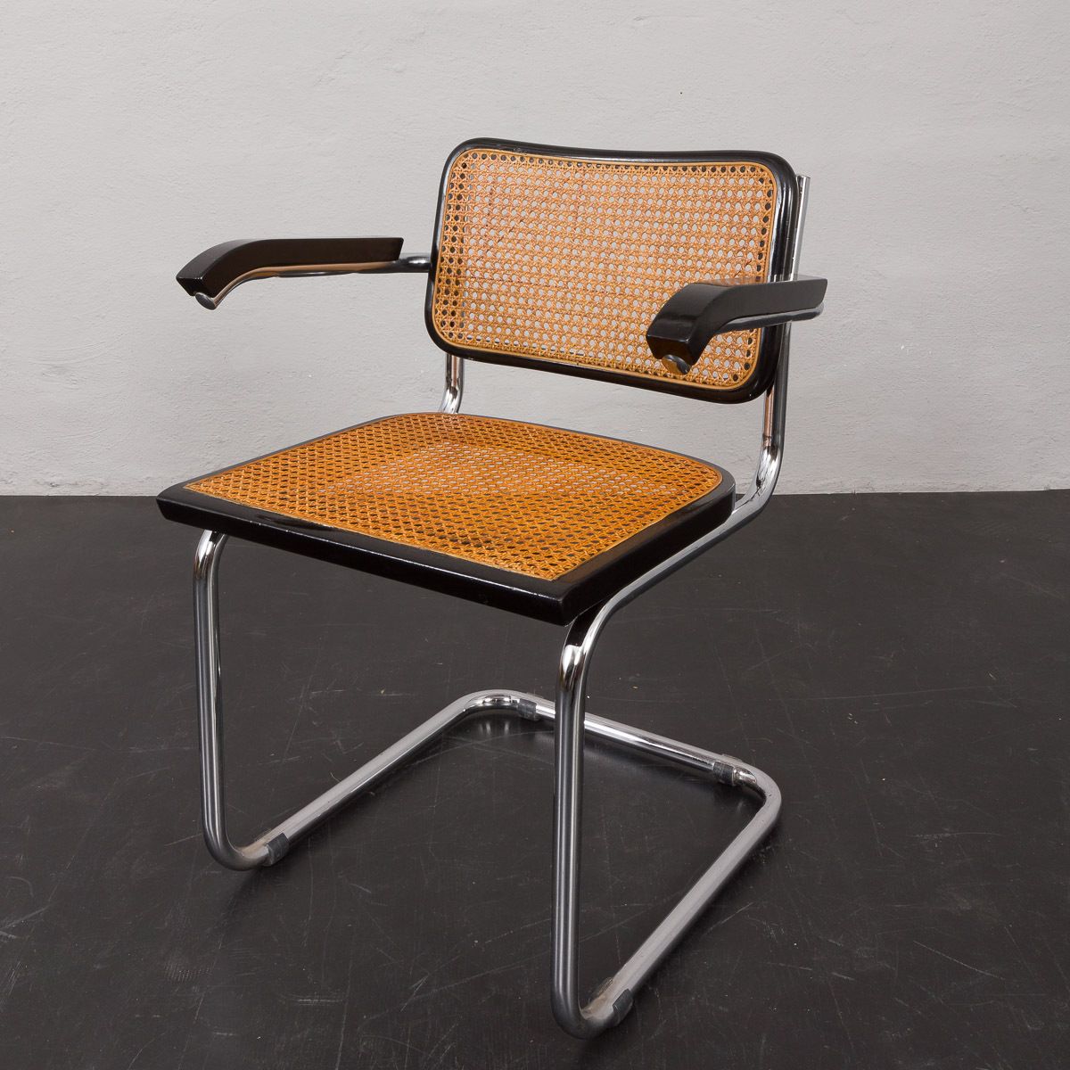 Marcel Breuer Italian Cesca Chair With Armrests By Knoll, 1960 70s photo buy