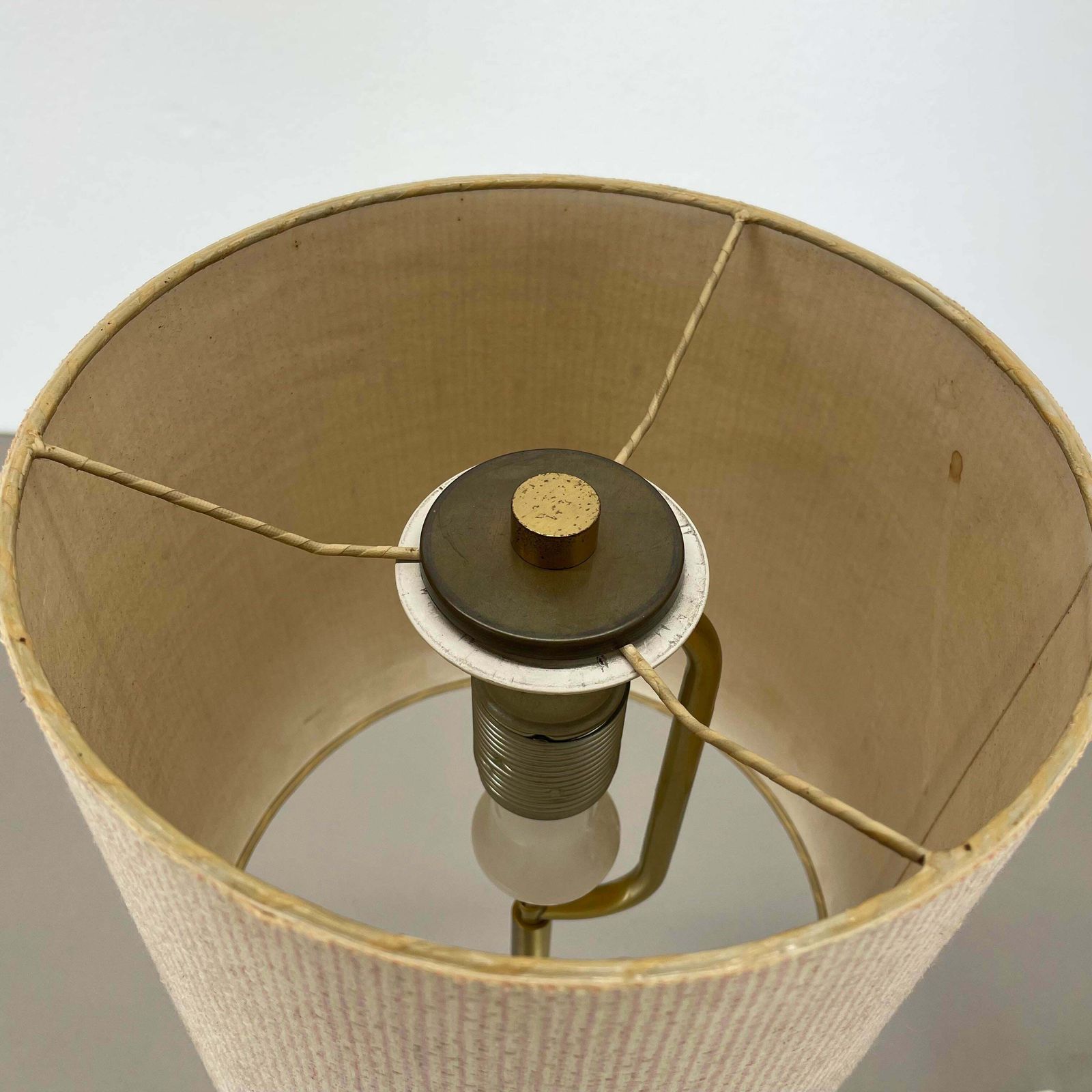 photo furniture Postmodern Brass And Acryl Glass Cubic Stilnovo Style Table Light, Italy 1970s