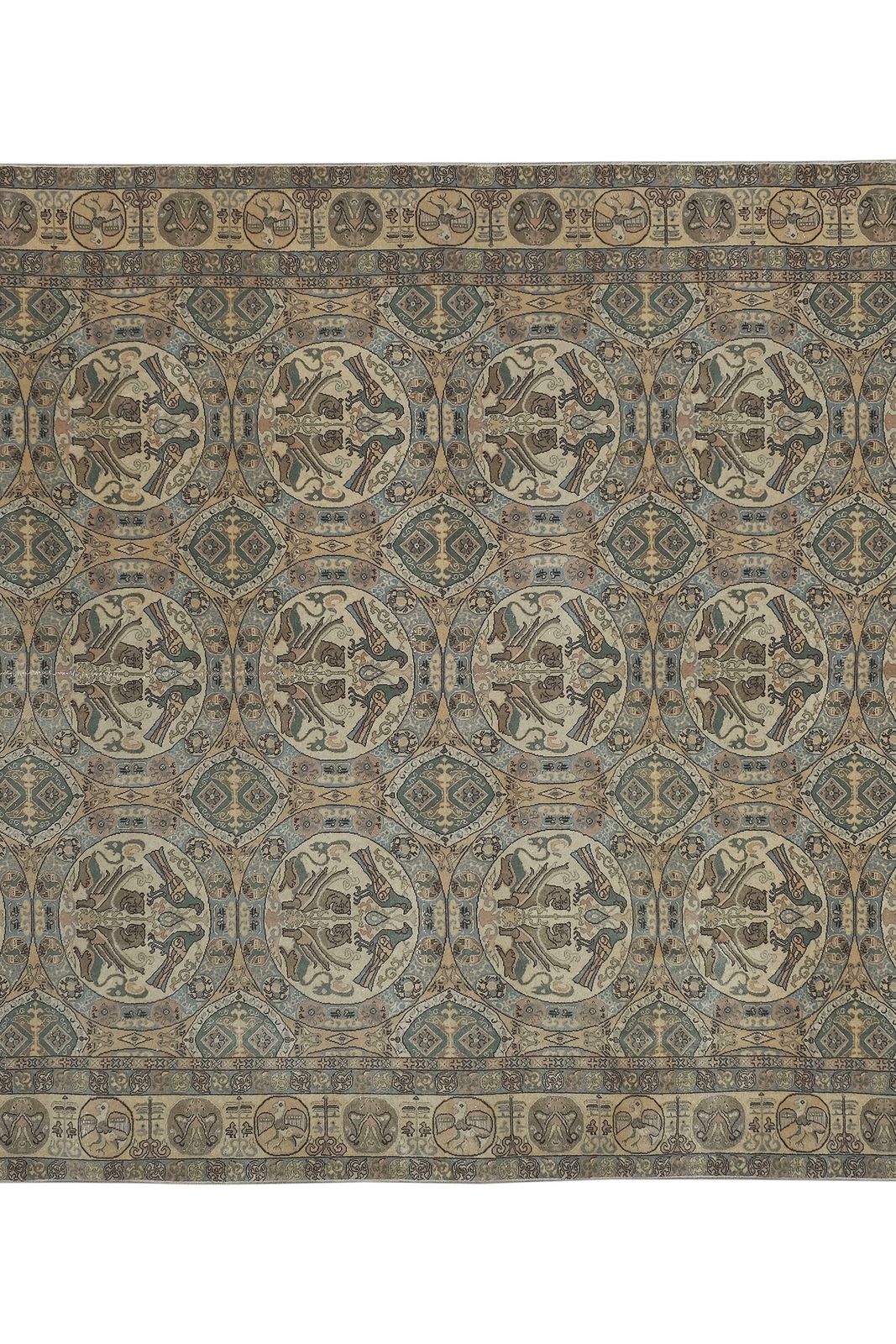 Turkish Animal Pictorial Hereke Rug 194 X 276 Cm photo for sale