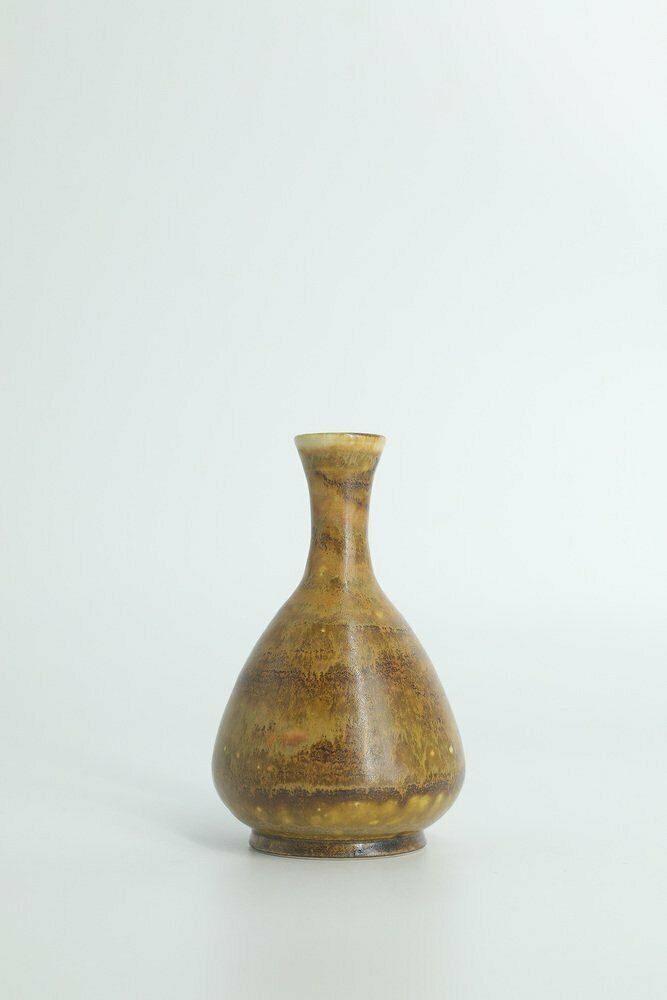 Small Mid Century Scandinavian Modern Collectible Brown Stoneware Vases By Gunnar Borg For Höganäs Ceramics, 1960s, Set Of 4 photo vinterior