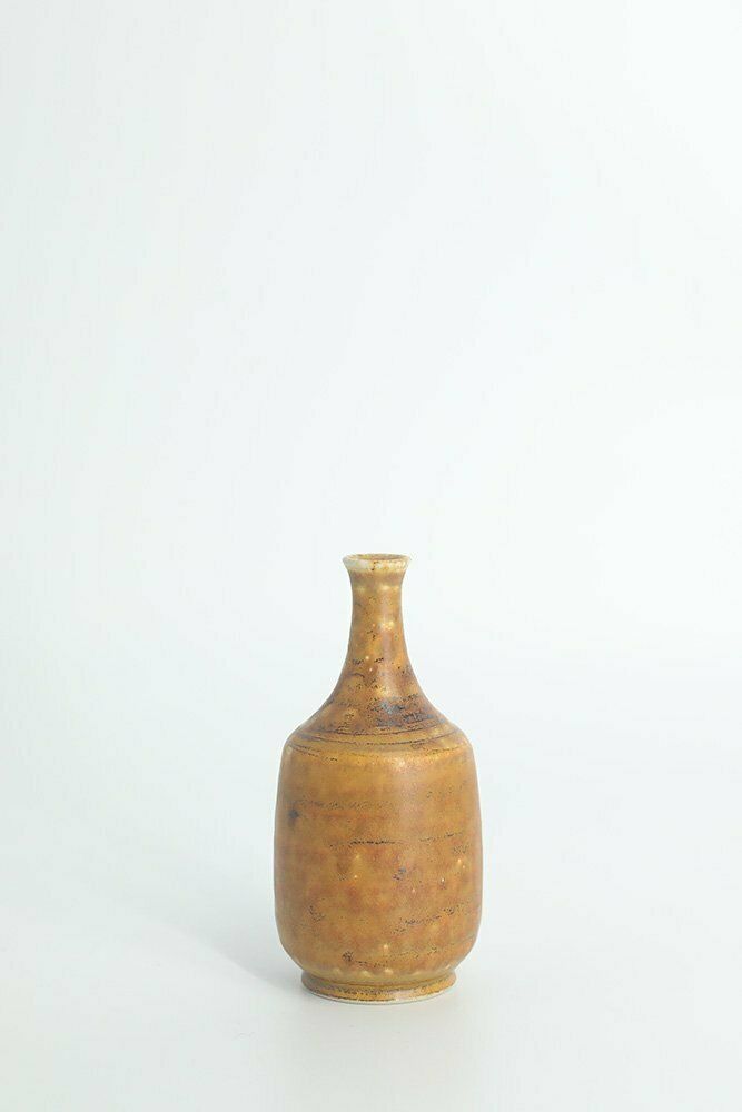 Kleine Mid Century Scandinavisch Moderne Verzamelbare Vaasjes In Honingbruin Steengoed Door Gunnar Borg Voor Höganäs Ceramics, Jaren 1960, Set Van 4 photo furniture