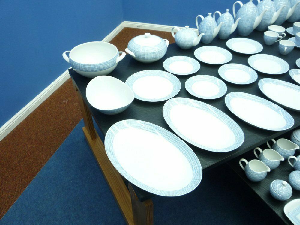 German Mid Century Porcelain Tableware Set By Heinrich Löffelhardt For Arzberg, 1950s, 98 . Set photo 950.0