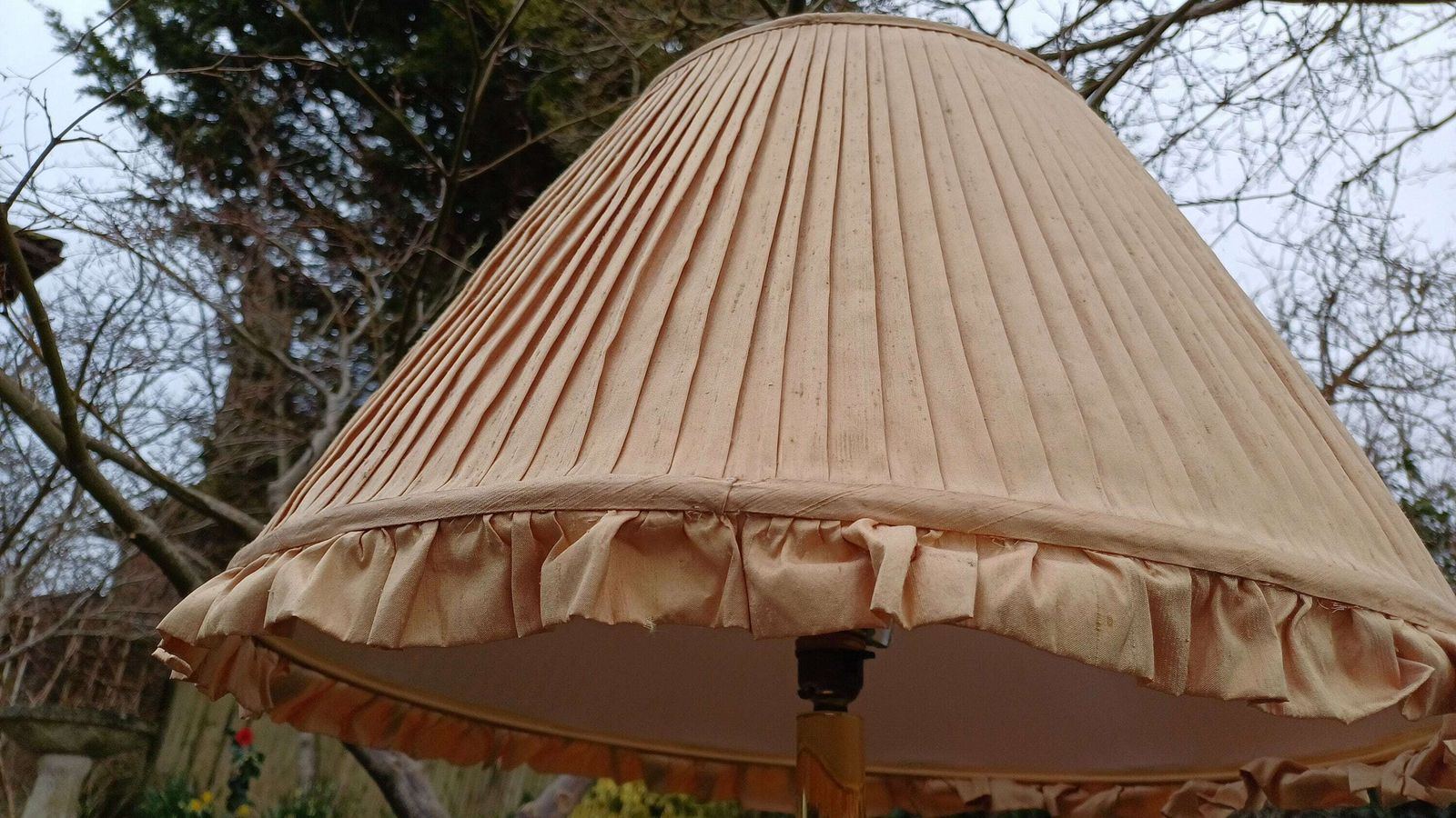 Huge Heavy Ceramic Lamp Glazed Pottery Lustre Finish And Glaze. Pleated Silk Effect Lampshade. photo Lighting