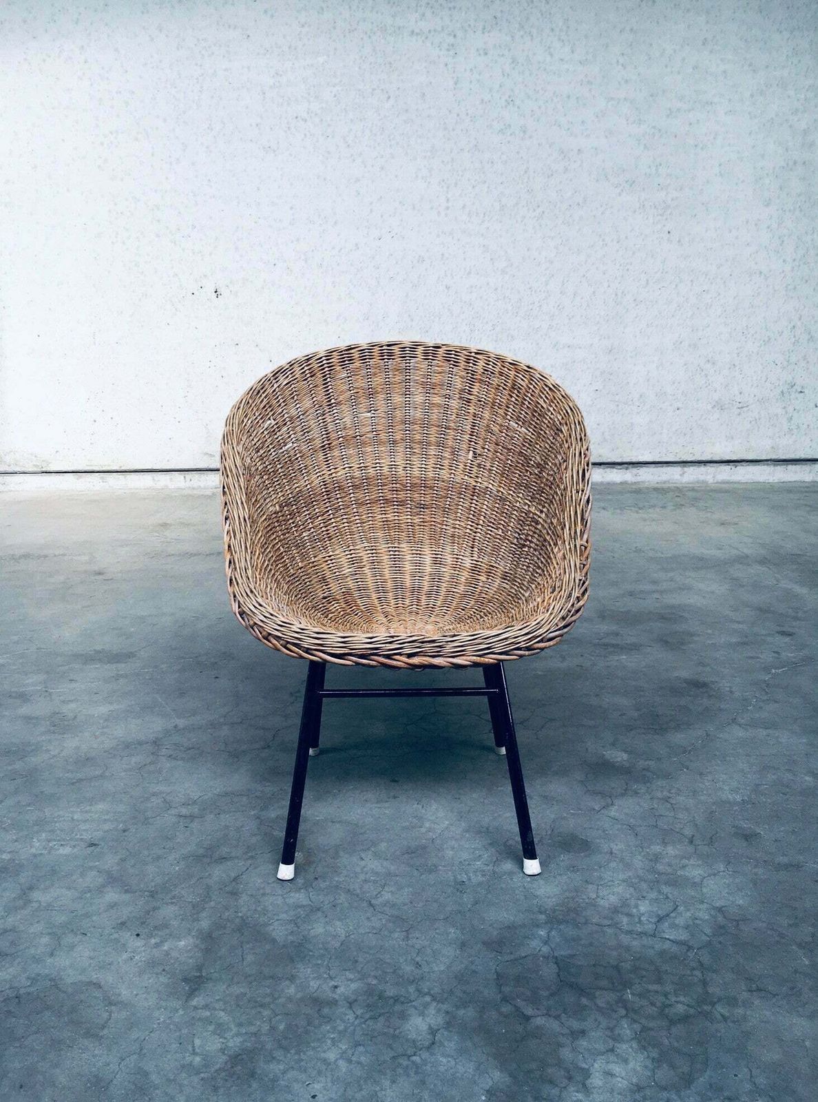 Wicker Lounge Chair In The Style Of Dirk Van Sliedregt For Rohé Noordwolde, Netherlands 1960's photo 800.0