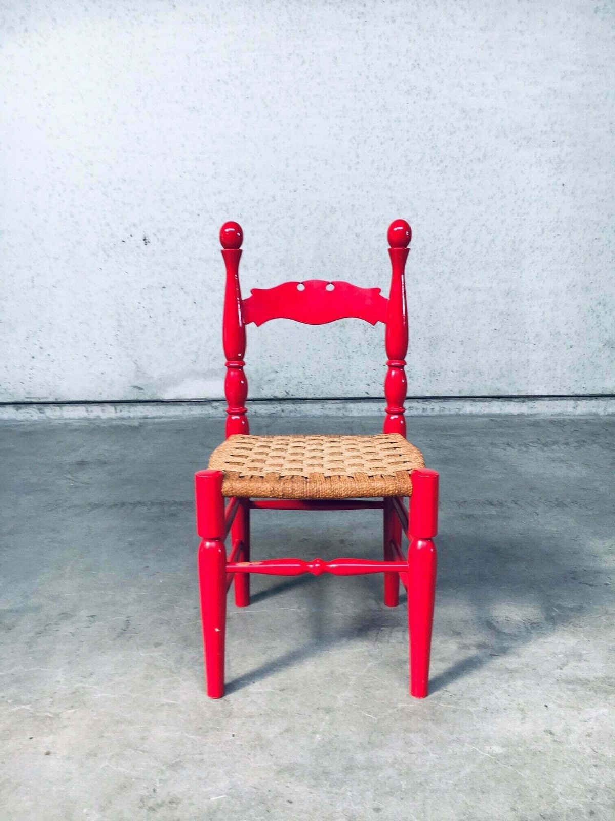 photo buy Scandinavische Landelijke Stijl Stoelen In Rood, Zweden Ca. Jaren 1960