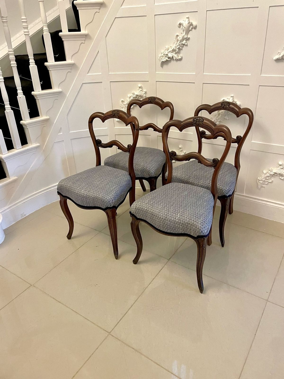 Set Of 4 Antique 19th Century Quality Rosewood Dining Chairs photo for sale