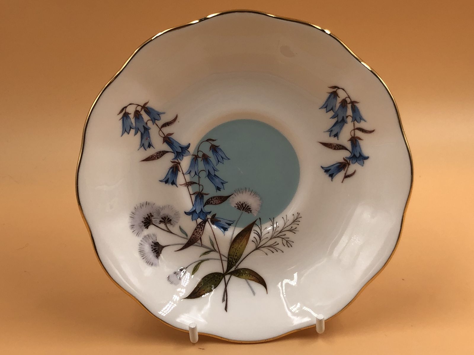 Royal Albert China 100 Years Festival Design Tea Cup, Saucer & Side Plate Trio Boxed. photo vinterior