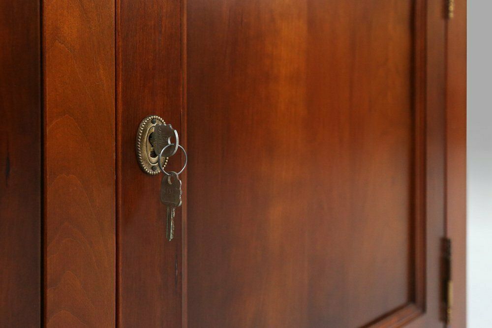 photo vinterior English Wooden Bookcase Cabinet, 1950s