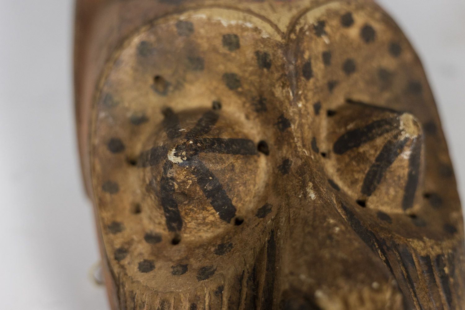 African Mask “Kuba Babuka” In Wood And Pigments. 20th Century. photo 790.0
