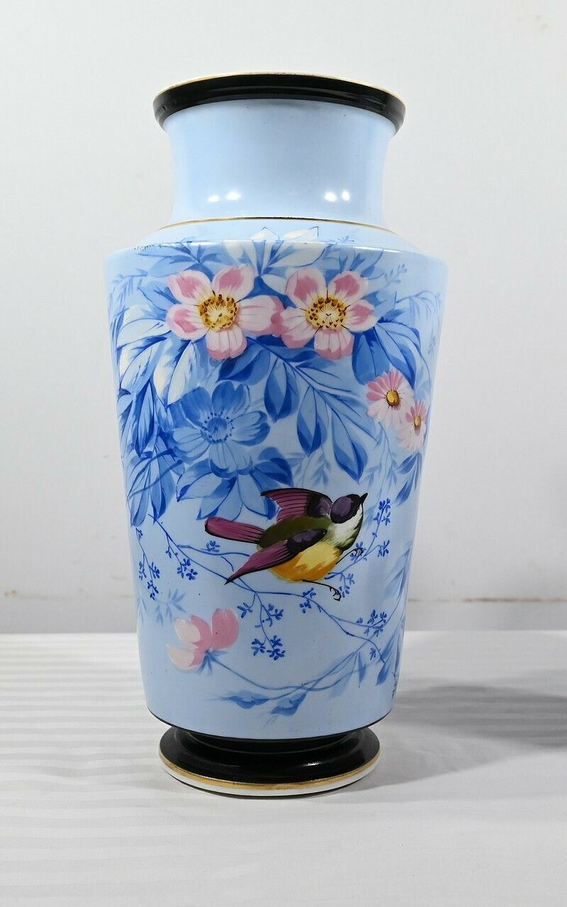 Pair Of Porcelain Vases – Mid 19th Century photo vintage
